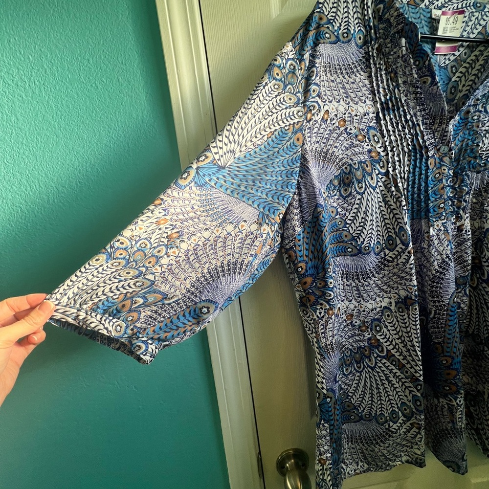DaMart Top - Picture 2 of 4
